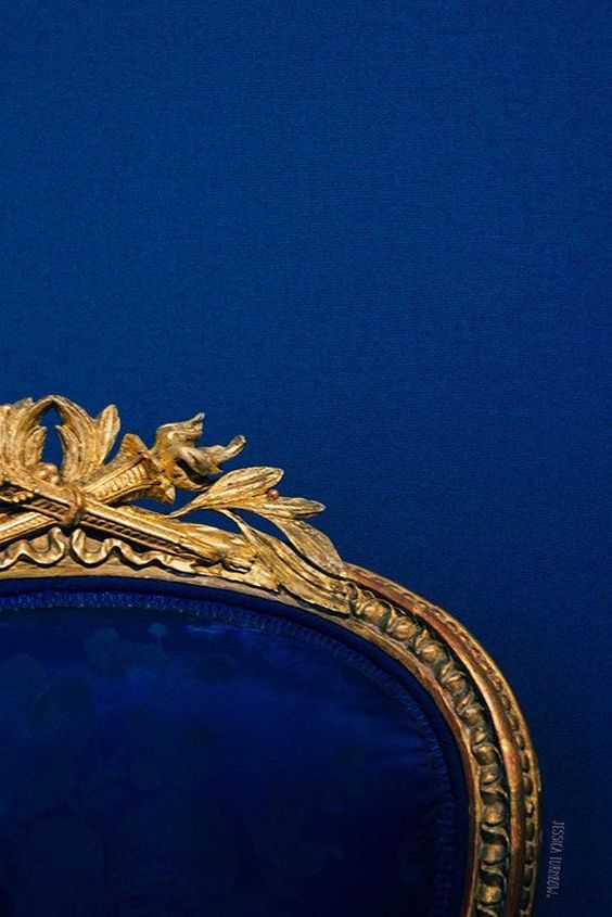 Bleu Cobalt Et Or Un Tandem Pour Pimper La Décoration Baroque