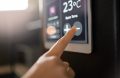 Chauffage à inertie : baisser le thermostat peut vous coûter plus cher, voici pourquoi